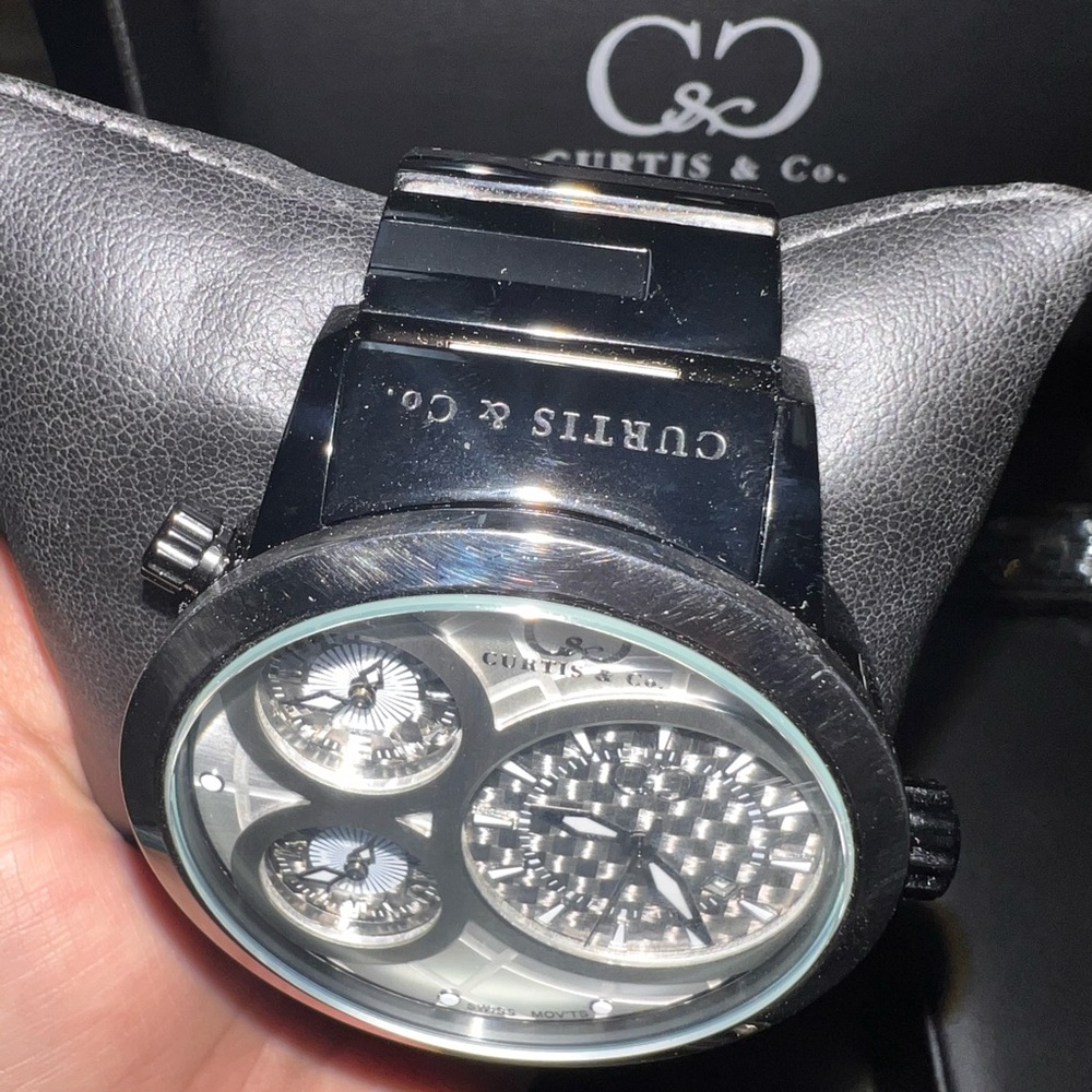 Limited Edition Curtis & Co Watch w/Box! - Picture 7 of 7